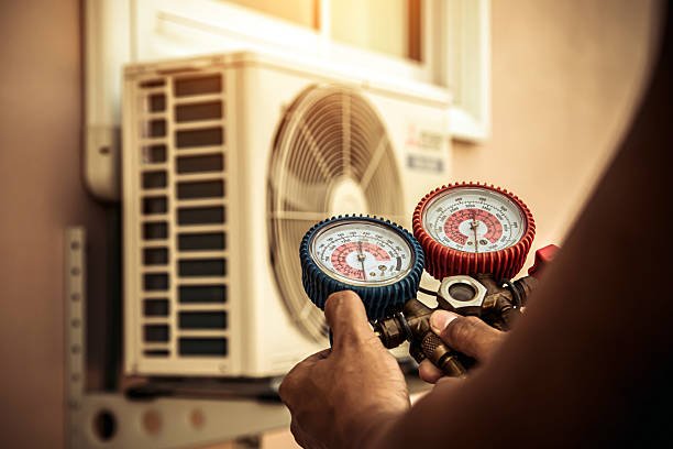 Professional Furnace Repair technician working in Aubrey, TX